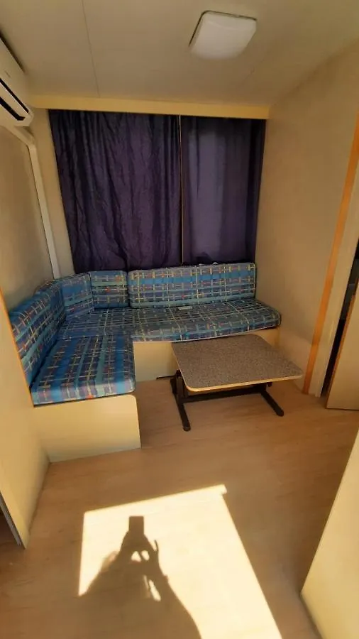 Kemp Camping Verde Massa